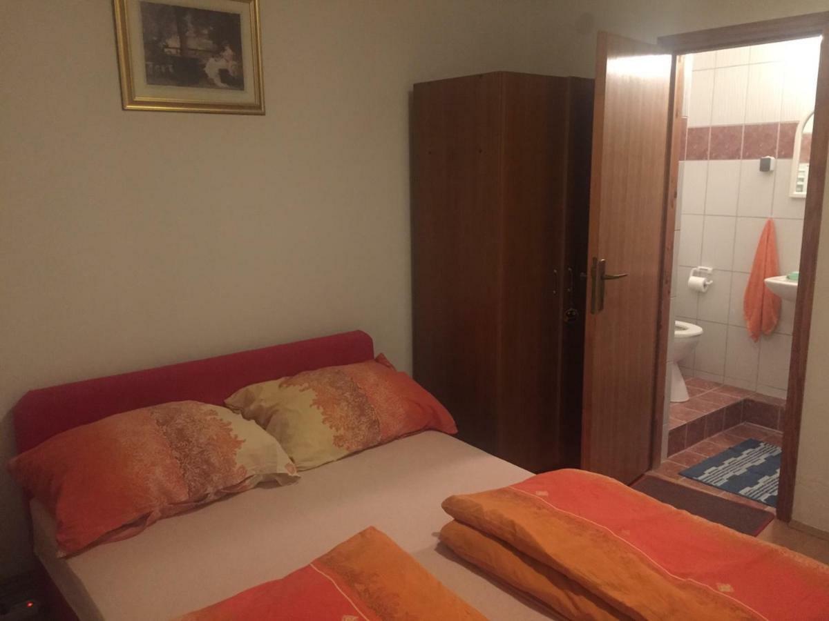 Sobe Matea - Prenociste Hotel Винковци Екстериор снимка
